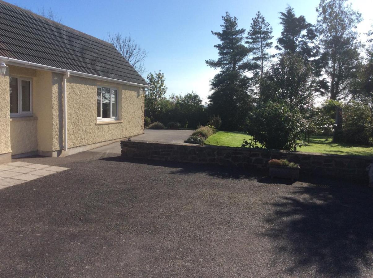 Pembrokeshire Fields Otel Haverfordwest Dış mekan fotoğraf
