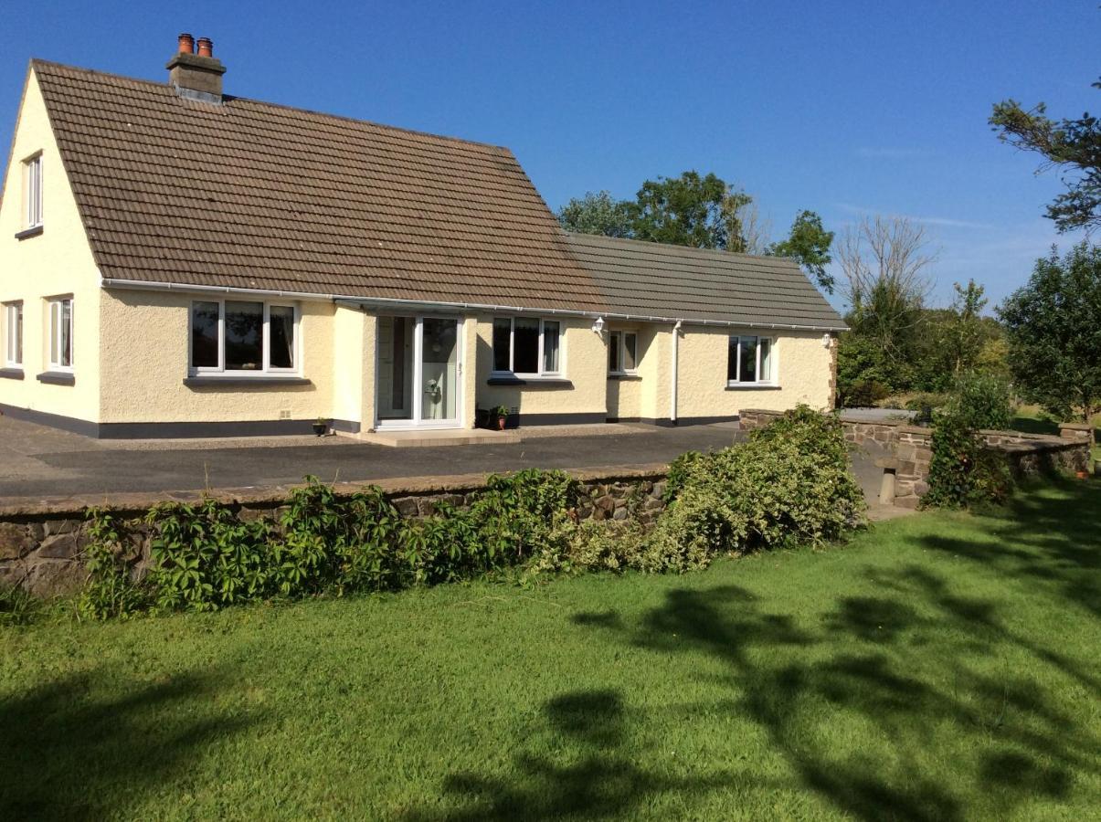 Pembrokeshire Fields Otel Haverfordwest Dış mekan fotoğraf